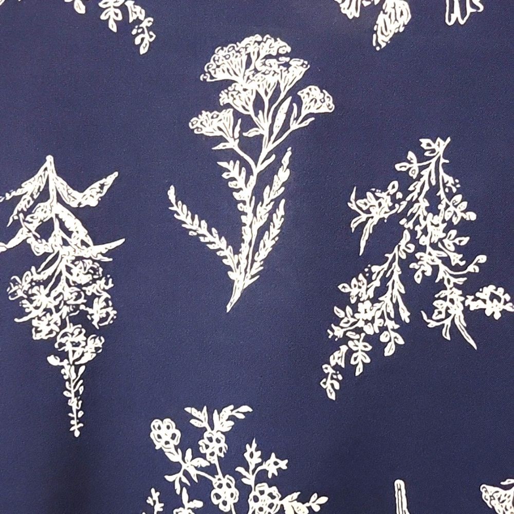 Shein Women's 3X long sleeve blouse floral True to size! - Picture 4 of 4